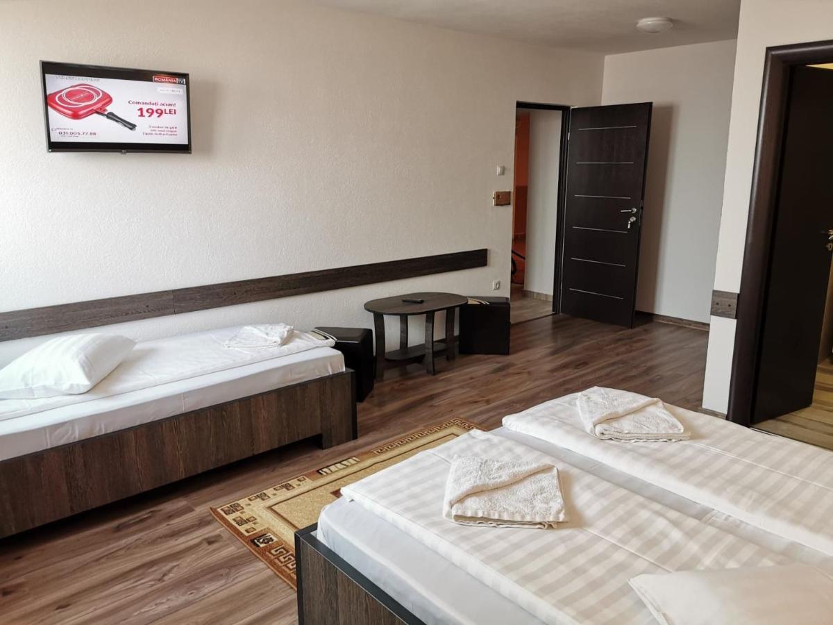 Hotel Tranzit Odorheiu Secuiesc Εξωτερικό φωτογραφία