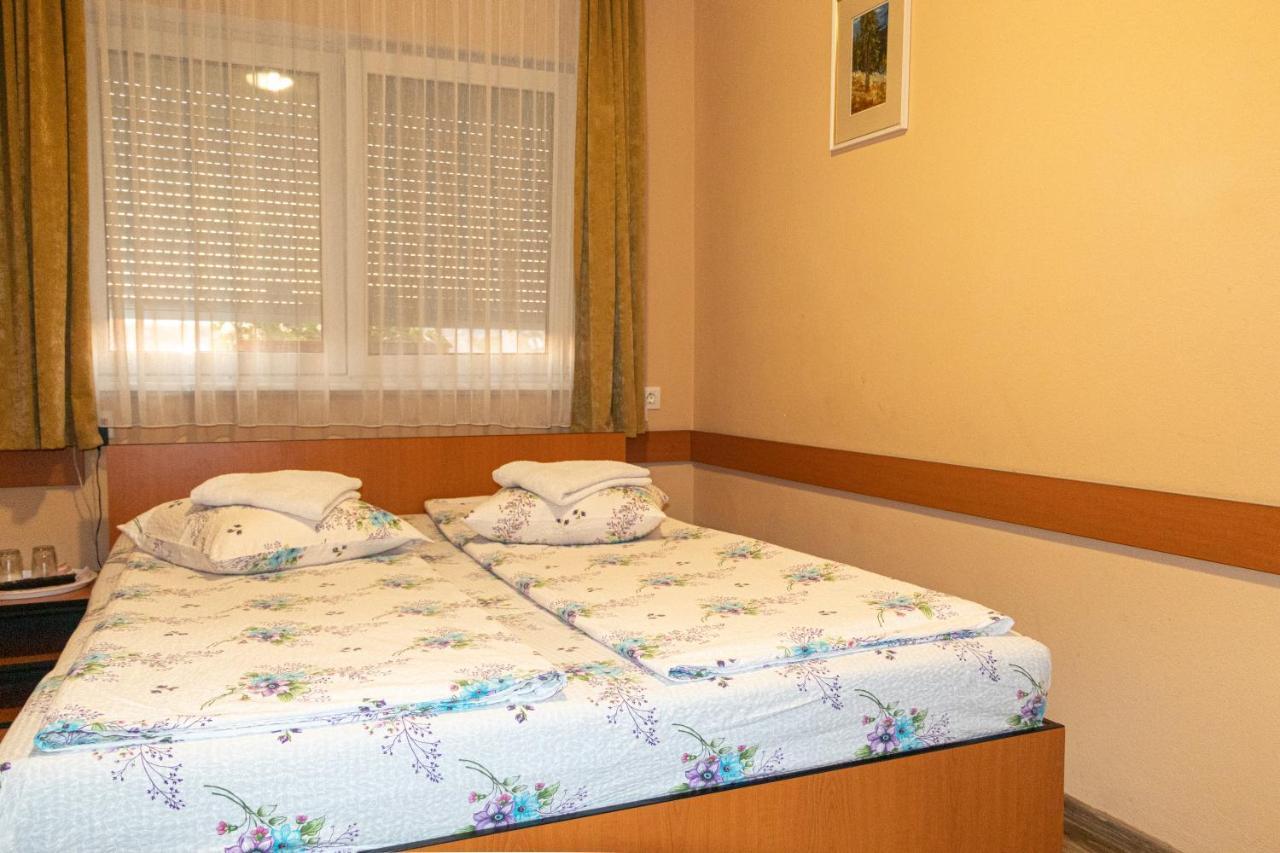 Hotel Tranzit Odorheiu Secuiesc Εξωτερικό φωτογραφία