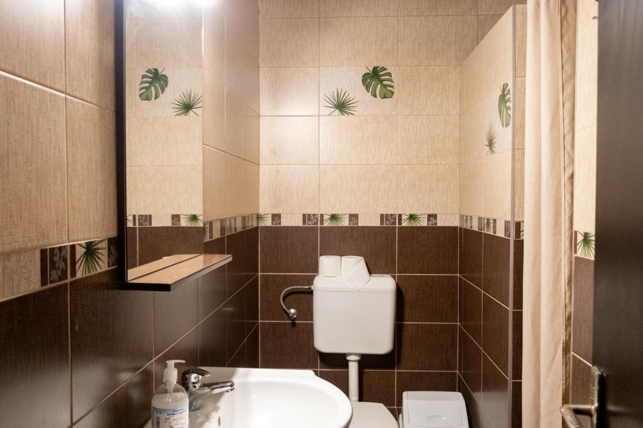 Hotel Tranzit Odorheiu Secuiesc Εξωτερικό φωτογραφία