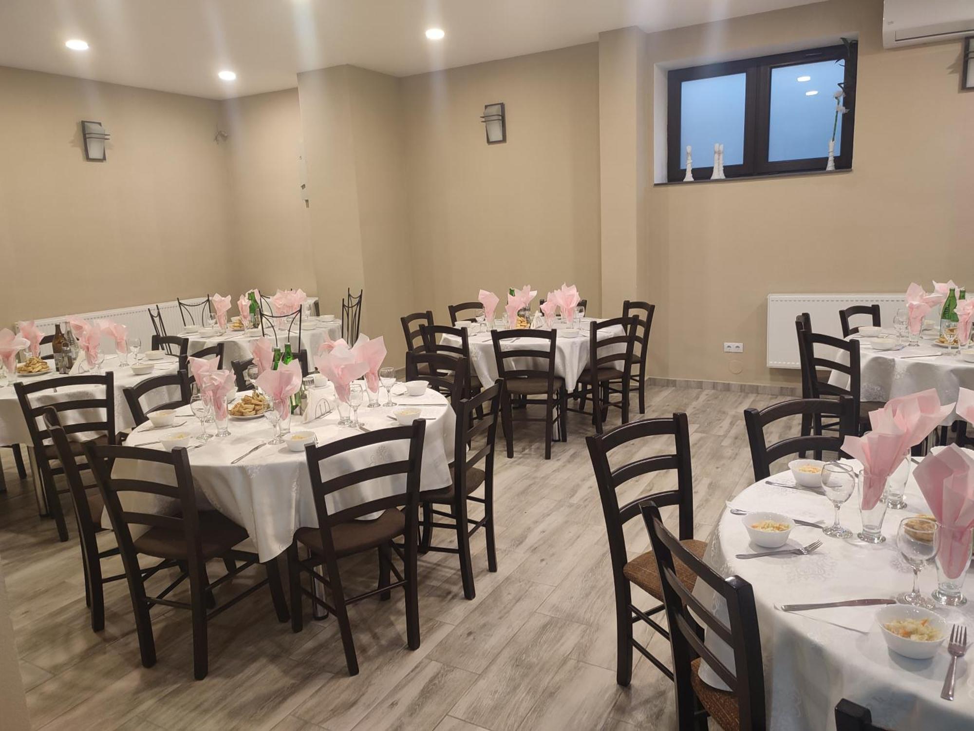 Hotel Tranzit Odorheiu Secuiesc Εξωτερικό φωτογραφία