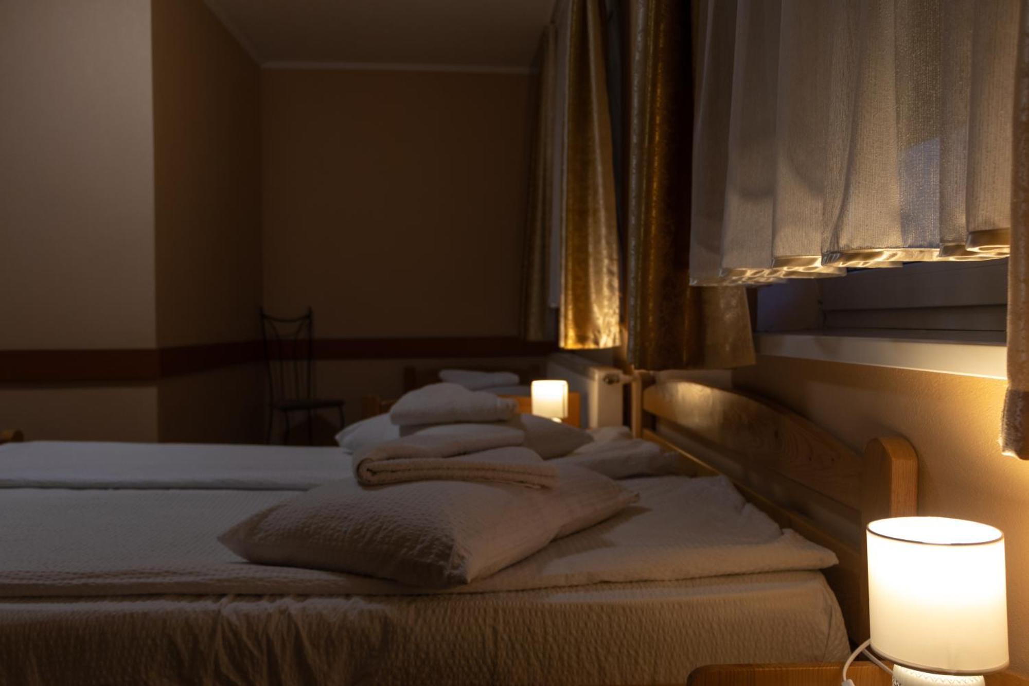 Hotel Tranzit Odorheiu Secuiesc Εξωτερικό φωτογραφία