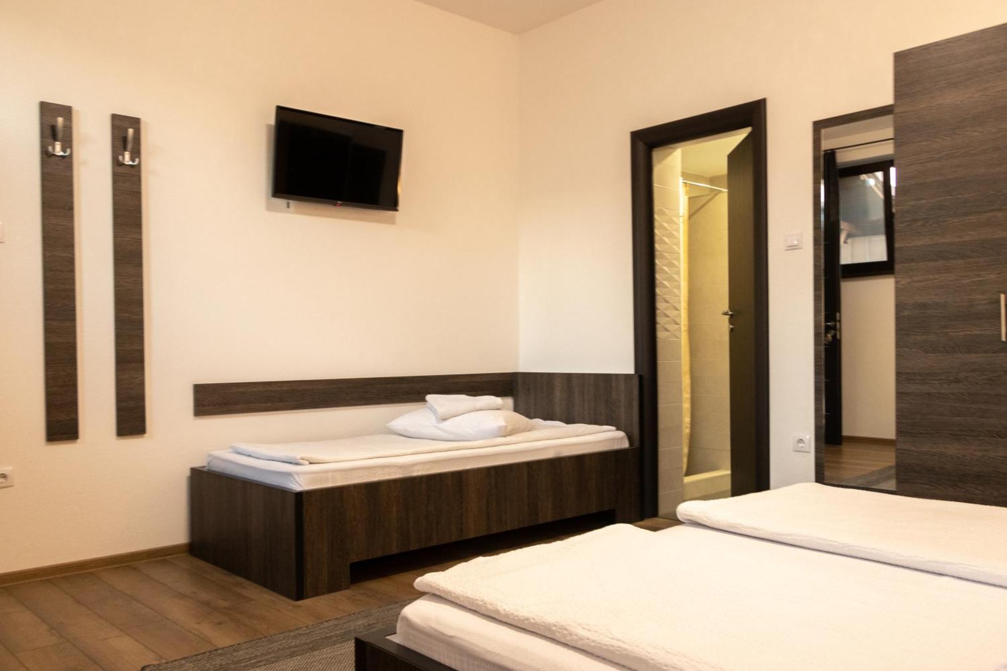 Hotel Tranzit Odorheiu Secuiesc Εξωτερικό φωτογραφία