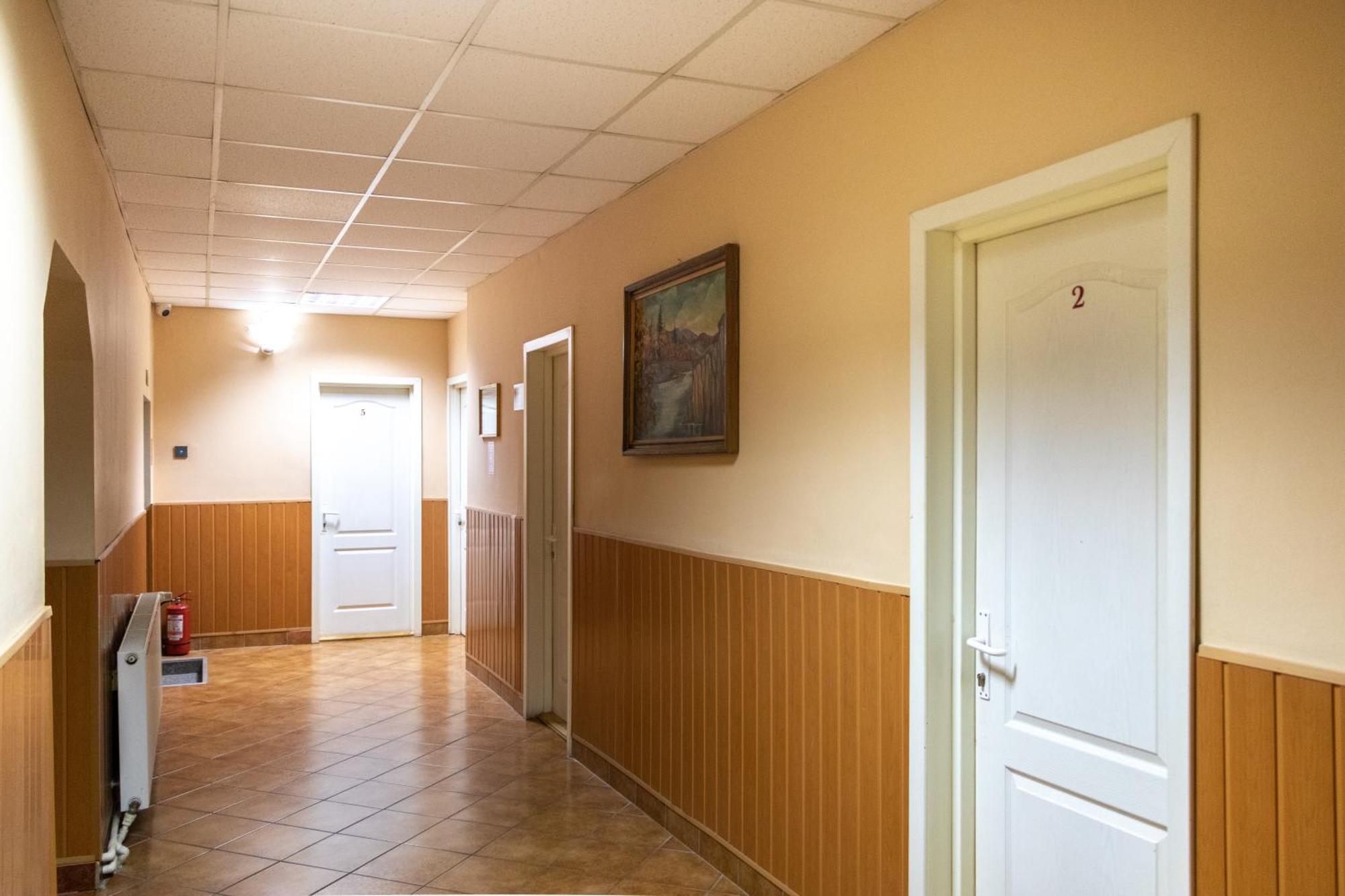 Hotel Tranzit Odorheiu Secuiesc Εξωτερικό φωτογραφία