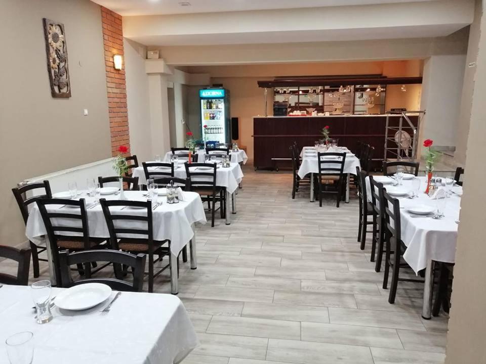 Hotel Tranzit Odorheiu Secuiesc Εξωτερικό φωτογραφία