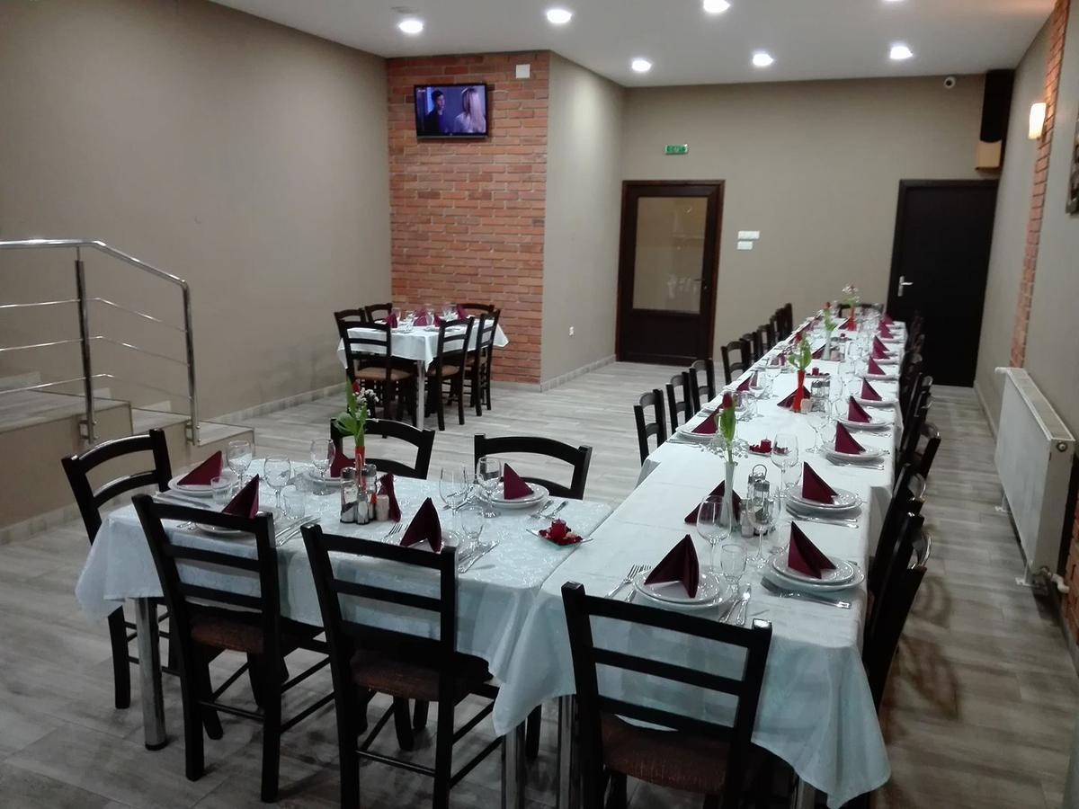 Hotel Tranzit Odorheiu Secuiesc Εξωτερικό φωτογραφία