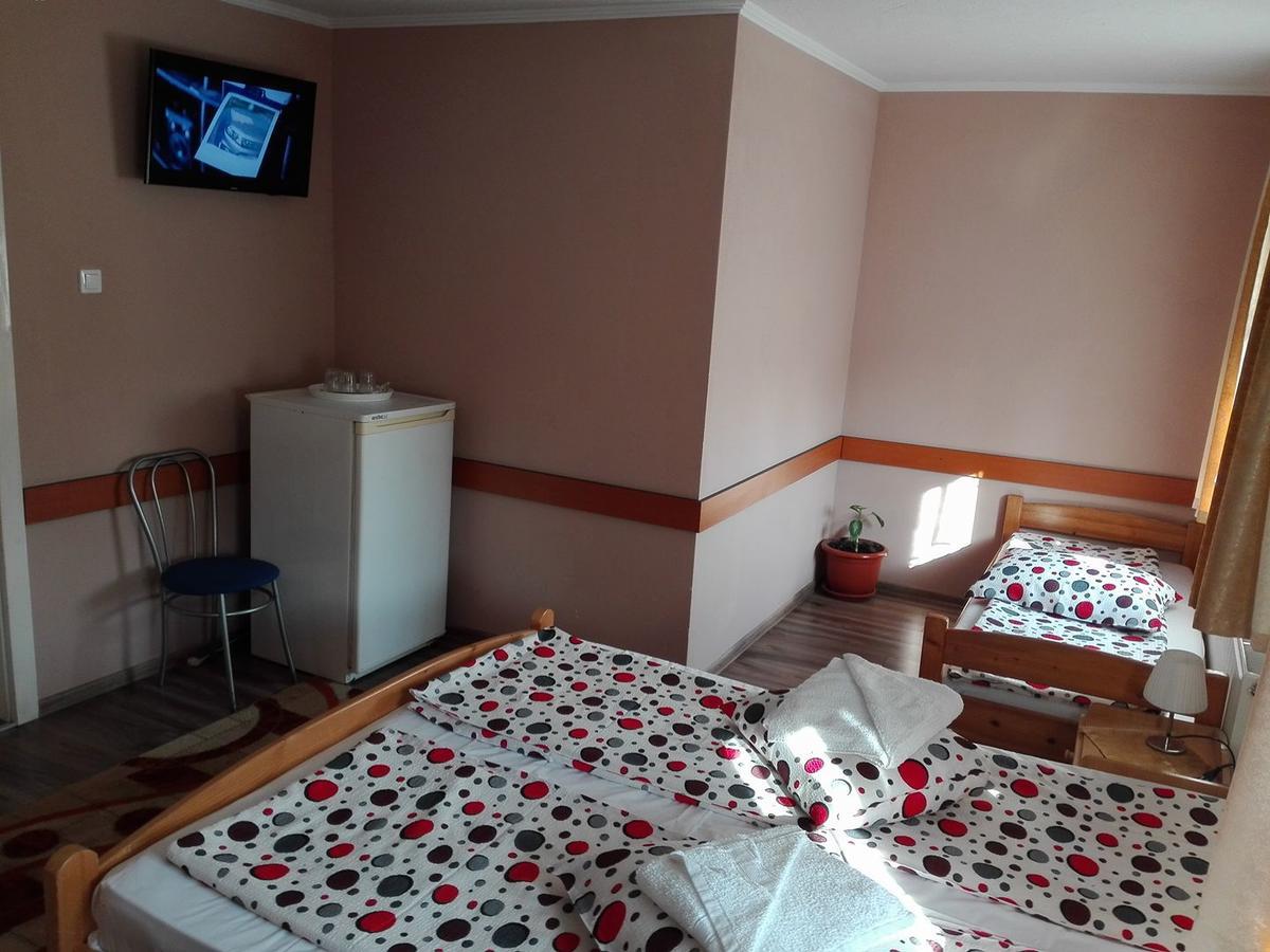 Hotel Tranzit Odorheiu Secuiesc Εξωτερικό φωτογραφία